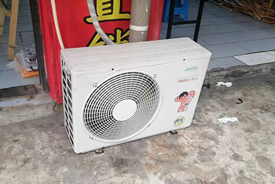 定结空调突然不制冷只吹自然风怎么办？